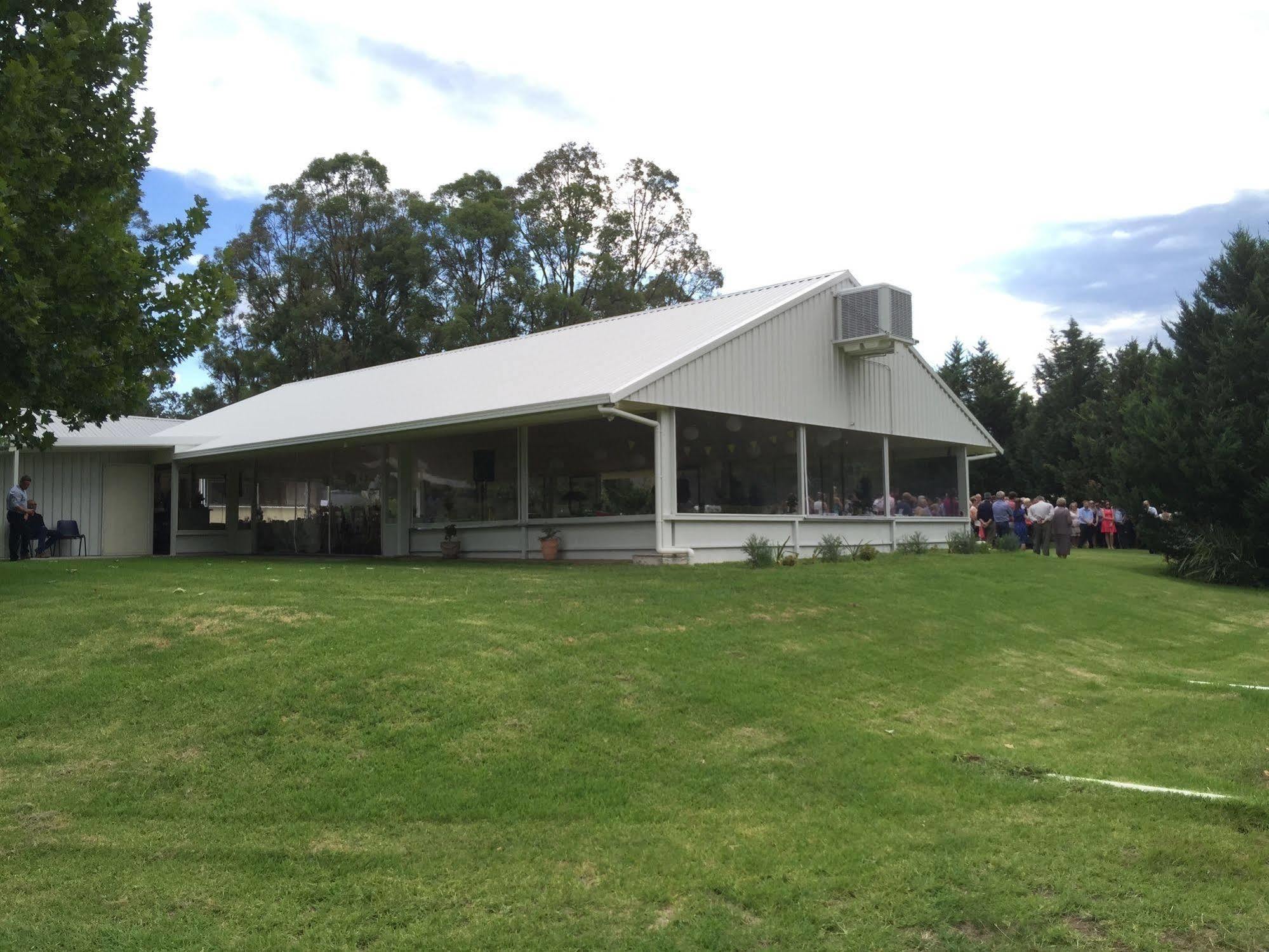 Warrumbungles Mountain Motel Coonabarabran Eksteriør billede