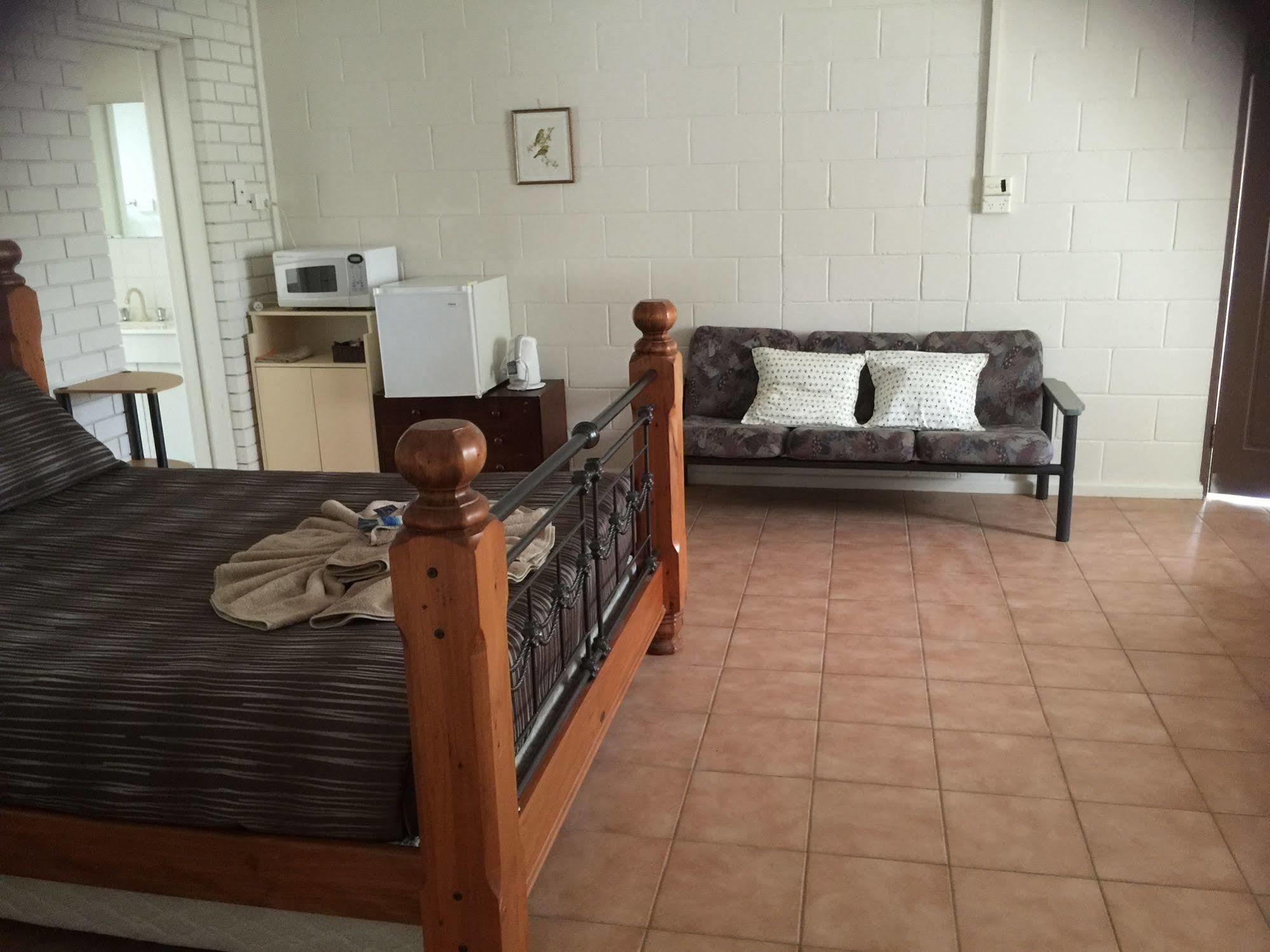 Warrumbungles Mountain Motel Coonabarabran Eksteriør billede