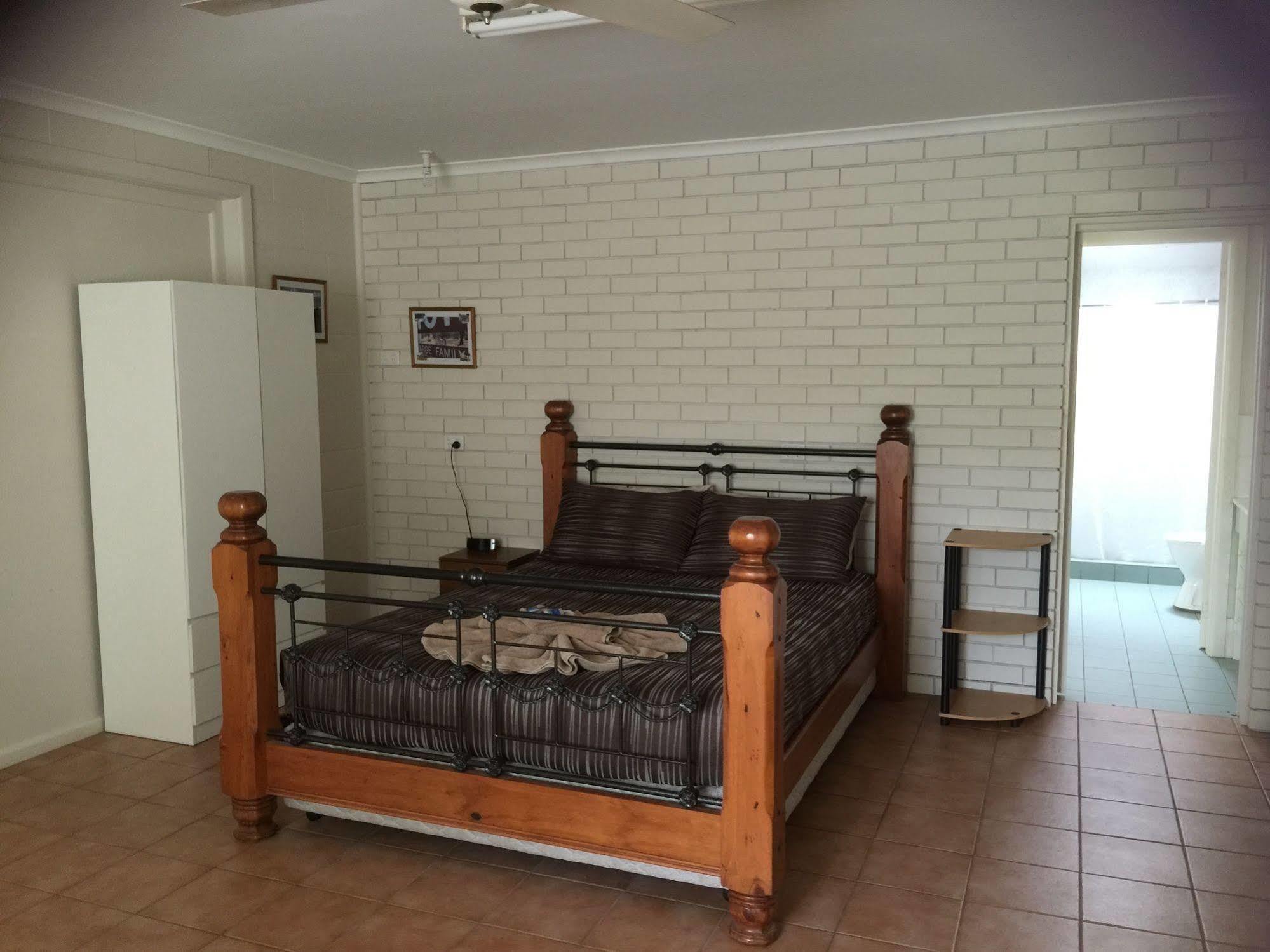 Warrumbungles Mountain Motel Coonabarabran Eksteriør billede